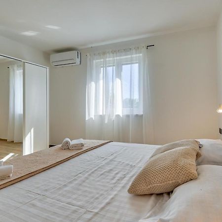 Villa Monte Vernal Pula Ngoại thất bức ảnh